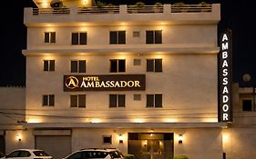 Hotel Ambassador Sukhna Lake